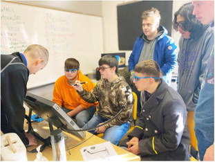 Guard Team Shows Up For STEM