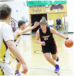 Red Hawks Look To Contend During Boys’ Basketball Season