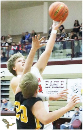 Red Hawks Win District 2C Tournament Title