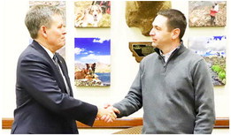 Daines, Knudsen Discuss Issues During Meeting