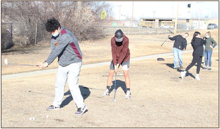 Poplar’s Golfers Shoot For Good Season