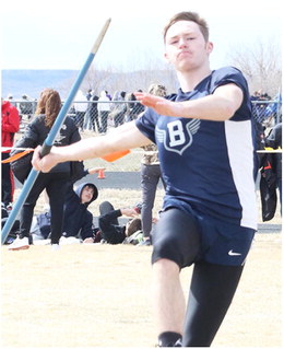 Bulldogs Score At Glasgow Track Meet