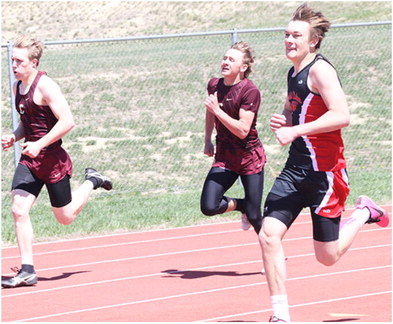 Red Hawks Advance During District Track Meet