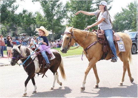 Parade Features Outstanding Entries