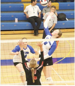 Lustre Girls Battle  At Scobey Invitational